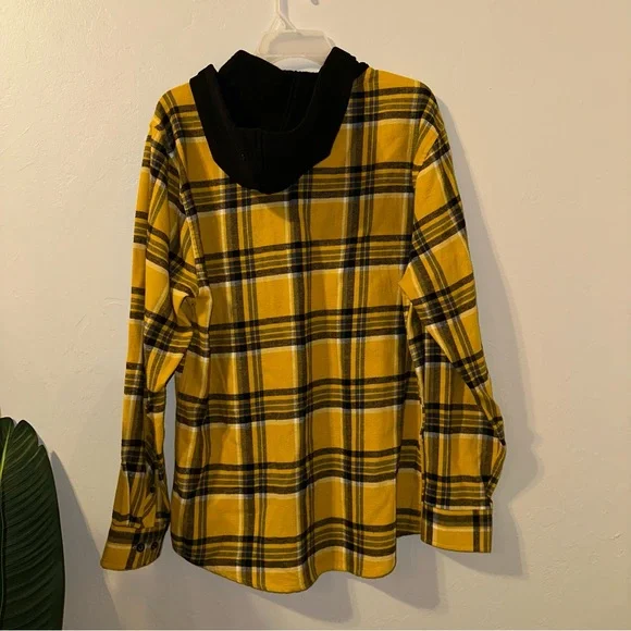 No Boundaries Men’s Yellow and Black Plaid Shirt Size Small - Picture 6 of 6